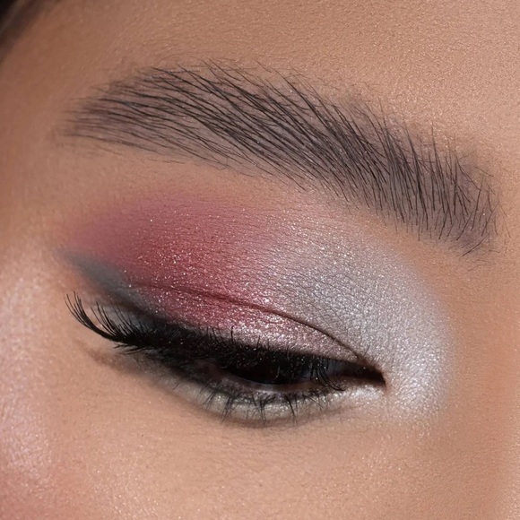 Natasha Denona- RETRO GLAM
EYESHADOW PALETTE - Picture 10 of 14